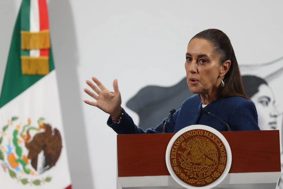 Sheinbaum exige devolver estatuas de Fidel Castro y Che Guevara.