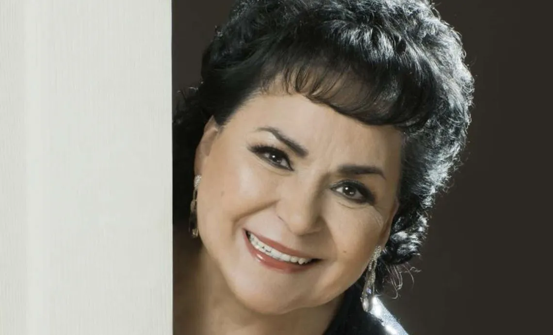 Hospitalizan a Carmen Salinas de emergencia; está en terapia intensiva