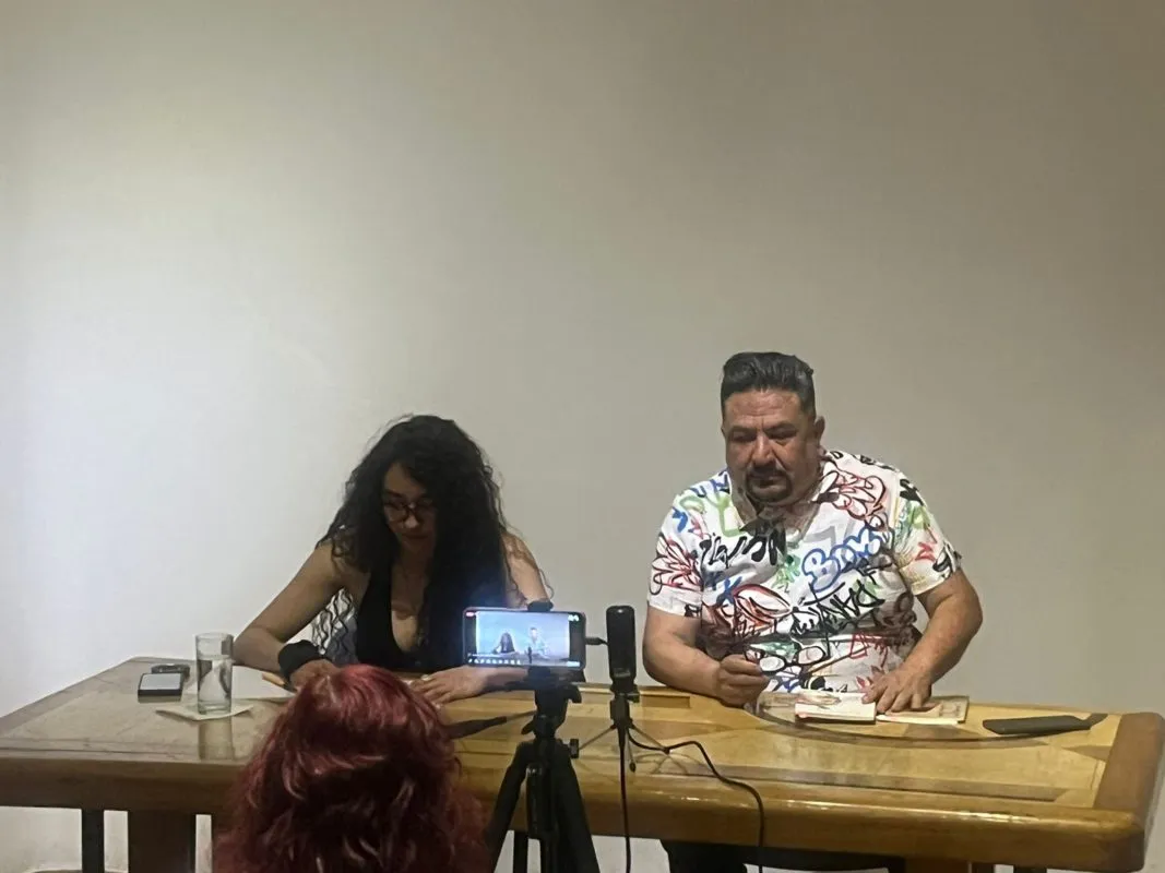 Semillas, emojis & otros poemas airosos