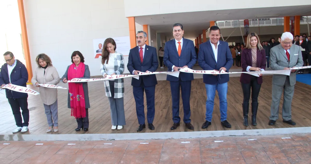 Inauguración de la Preparatoria 9 de la UAEH en San Agustín Tlaxiaca