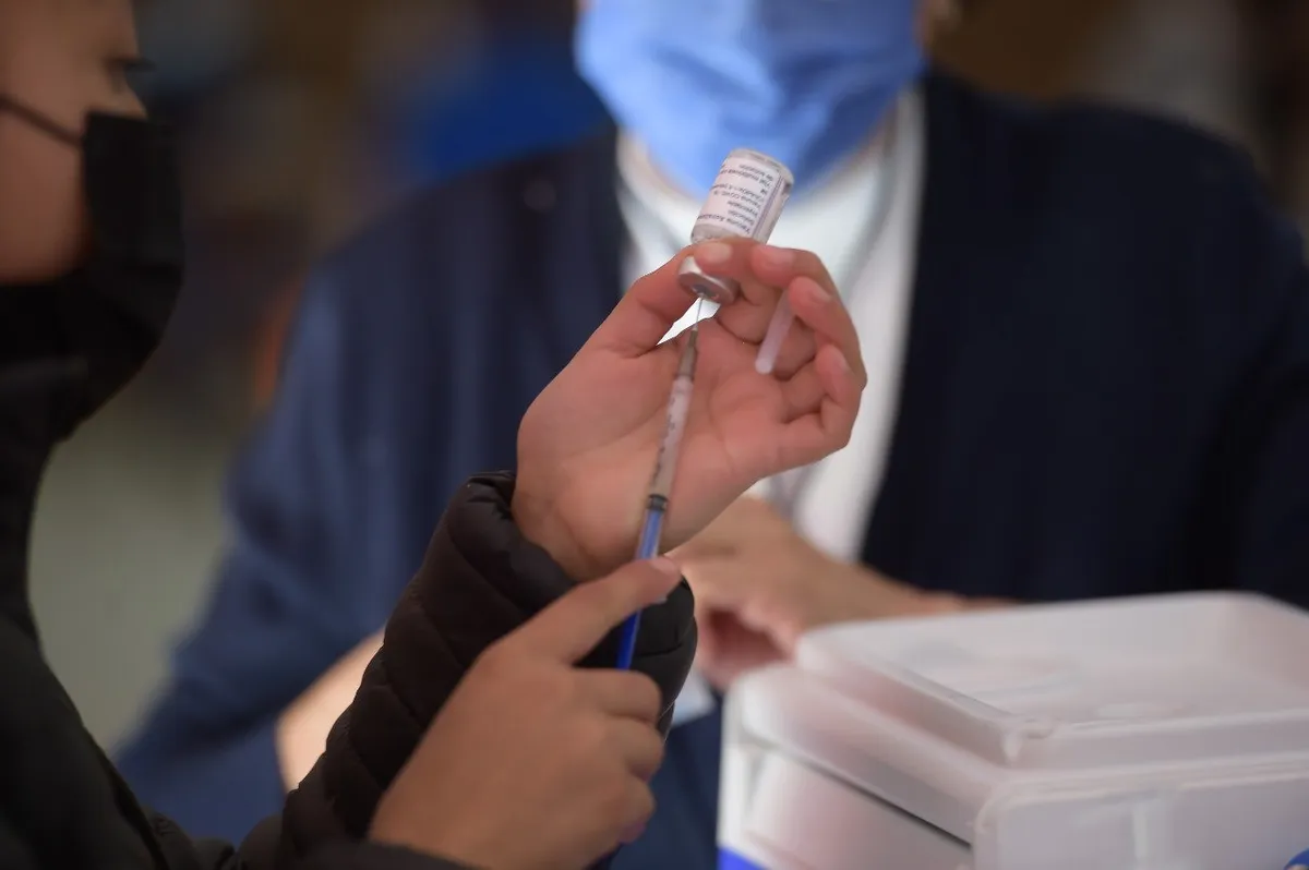 Salud pide a hidalguenses vacunarse contra la influenza