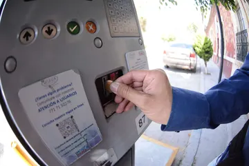 No necesitamos parquímetros, sino control de tránsito: Procentro