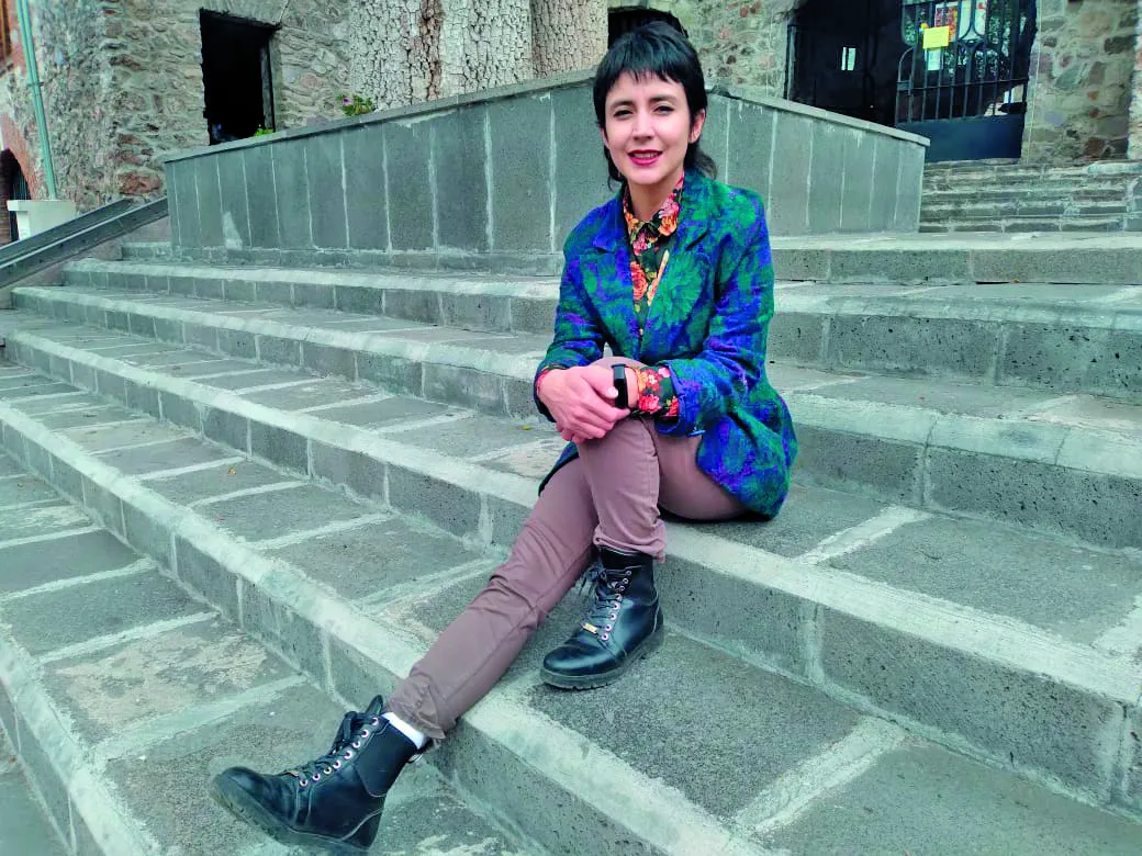 Tatiana Tiburcio, una artista pachuqueña multifacética 