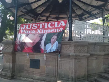 Manifestación por justicia para Ximena en Tulancingo