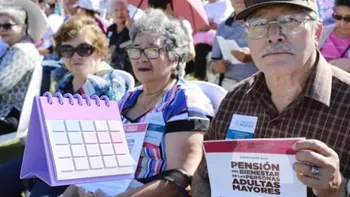 La Pensión Bienestar Adultos Mayores enero 2026 se pagará de forma escalonada según la inicial del apellido.