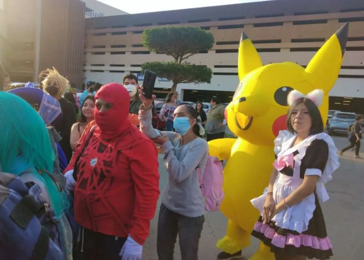 Plaza Galerías Pachuca: se manifiestan tras discriminación a cosplayer