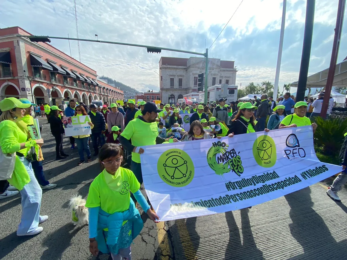 Marchan personas con discapacidad por el derecho al trabajo digno | La