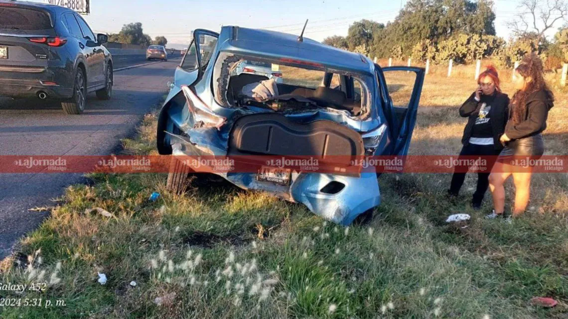 Viernes de accidentes en la México-Pachuca, se registra el choque de tres vehículos