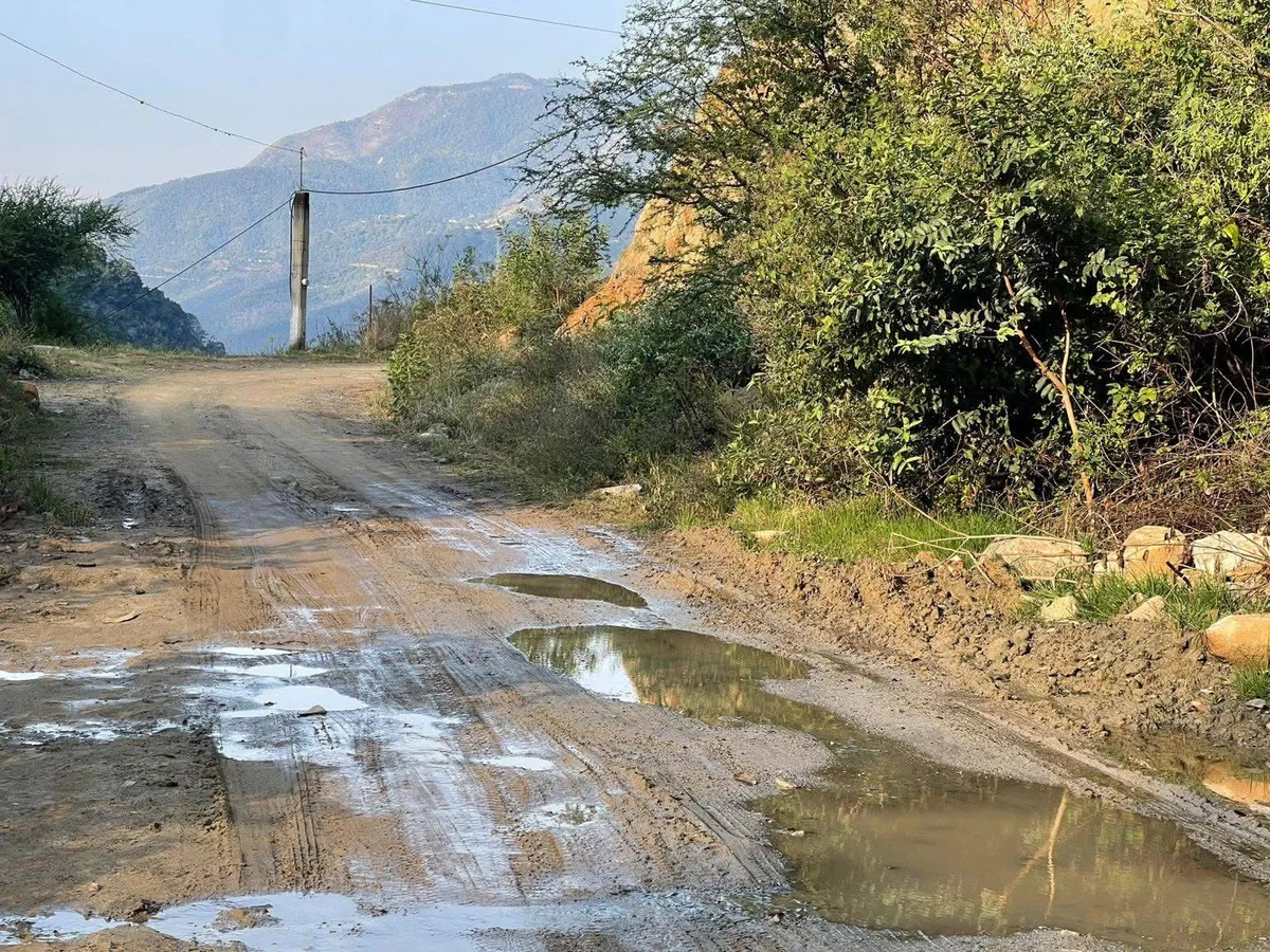 Cinco atractivos turísticos resultaron afectados tras las lluvias intensas en la sierra hidalguense. Te contamos qué pasó y qué sigue.