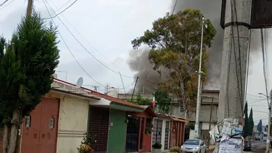 ¡Pánico en Nuevo Tizayuca! Incendio consume vivienda y moviliza a Bomberos