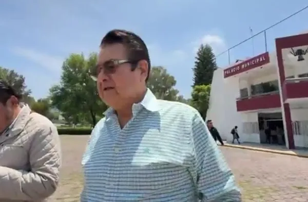 Guillermo Olivares respalda a Silvestre García