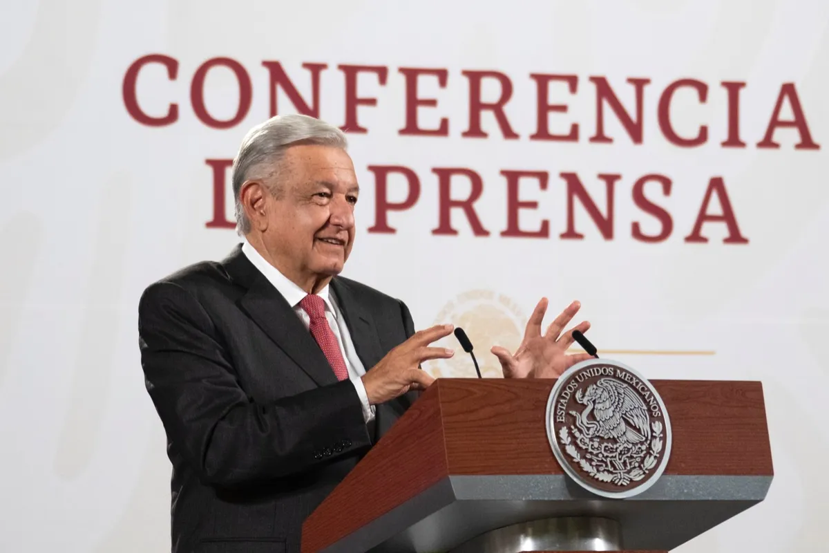 ‘Feliz y agradecido’ se dice AMLO tras Marcha del Pueblo