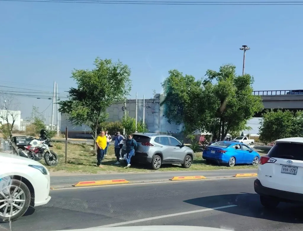 Accidente en bulevar de Pachuca deja un lesionado