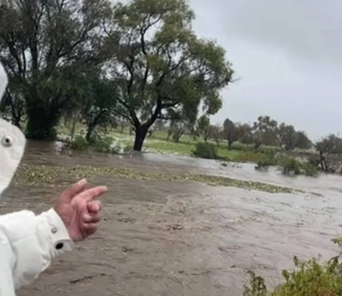 Huracán Grace: desalojan colonia Argentina en Tulancingo