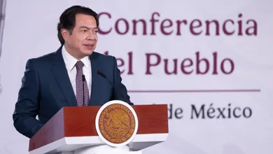 La SEP confirmó que ninguna escuela militarizada está autorizada en México y anunció revisiones nacionales tras el caso de Dafne en Tamaulipas.