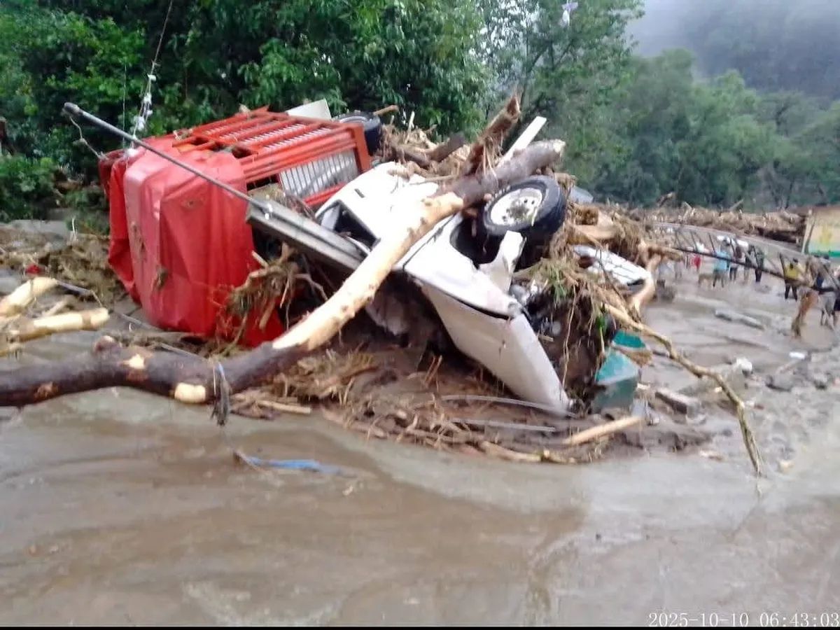 Comunidades incomunicadas en Hidalgo tras lluvias por Priscila.