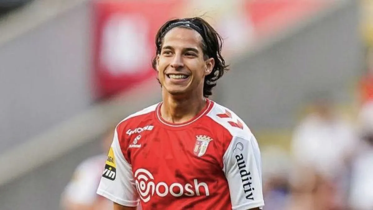 Diego Laínez no entra en planes del Braga, regresa al Betis