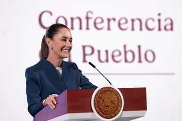Desea Sheinbaum un feliz 2025 a todos los mexicanos