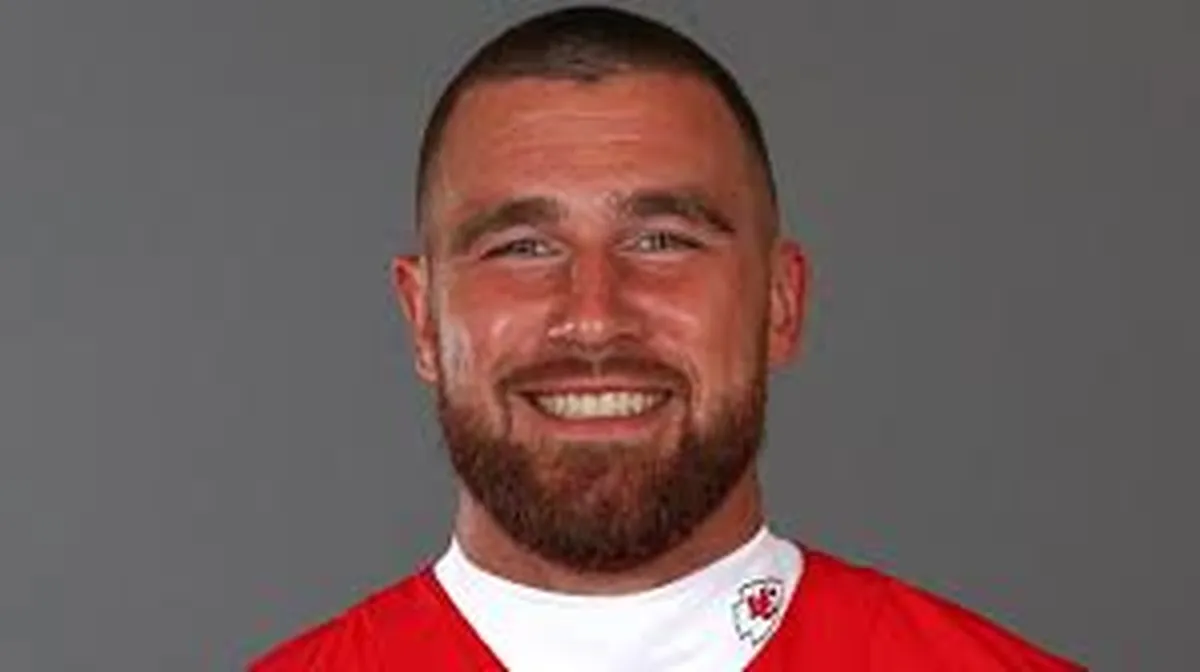 “Regalo de Navidad para Travis Kelce” Rompe récord de anotaciones de Kansas en el triunfo sobre Steelers