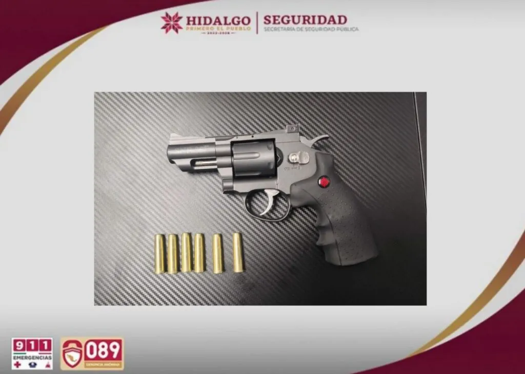 Recuperan camioneta robada en Hidalgo y detienen a tres presuntos implicados