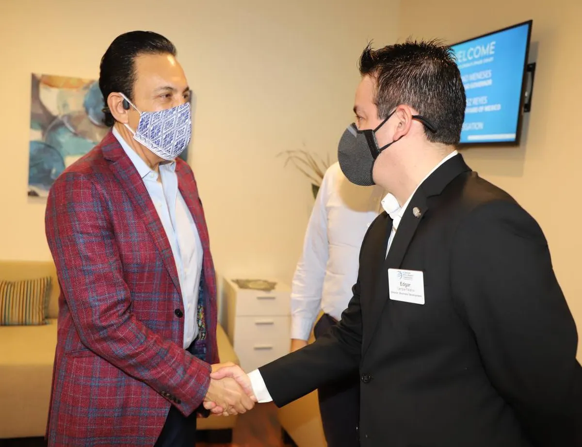 Omar Fayad visita Centro J. Kennedy de la NASA; busca clúster nanoespacial