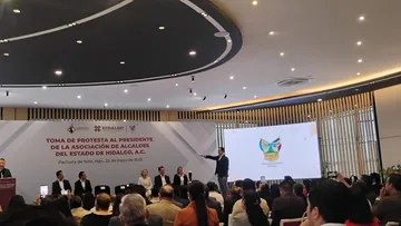 Jorge Reyes asume dirigencia de alcaldes de Hidalgo; llama a trabajar sin distinción partidista