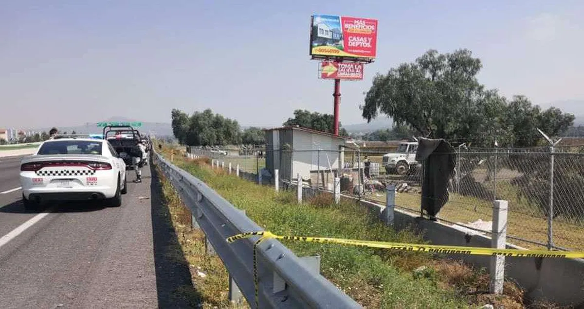 Autopista México-Pachuca: hallan 5 cuerpos con huellas de violencia en Tecámac