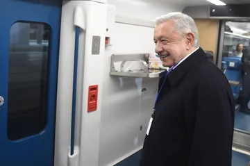 Consolidar programas sociales, objetivo central en mi último año: AMLO