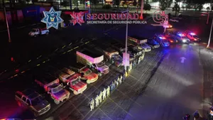 Vehículos asegurados durante operativo contra robo de hidrocarburo en Tula de Allende.