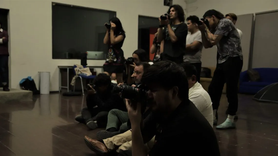 Imparten talleres de artes visuales en FINI 2023