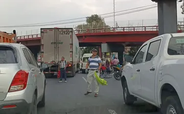 Autopista México-Pachuca: muere ciclista tras ser atropellado