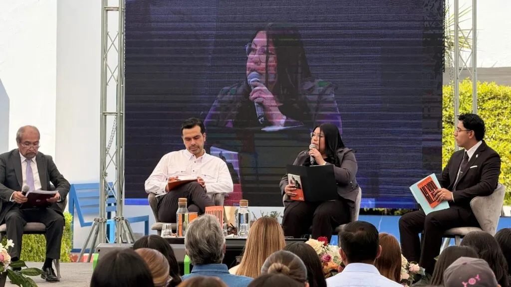 “México no lo va a cambiar una elección”: Máynez presenta si libro México Nuevo