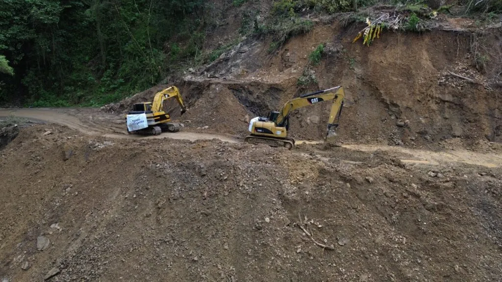 ¡Hidalgo en alerta roja! Comunidades incomunicadas, obras retrasadas y seis personas desaparecidas