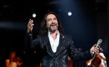Llega a Pachuca Marco Antonio Solís “El Buki”
