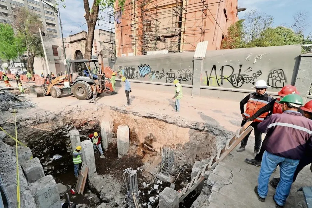 CDMX tiene nueva zona arqueológica: INAH descubre vestigios en Calzada Flotante, aquí las FOTOS