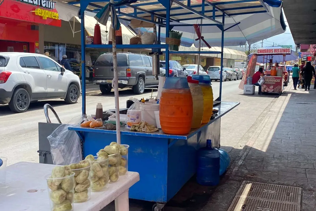 Comerciantes ambulantes de Pachuca reclaman estar en ‘una zona olvidada’
