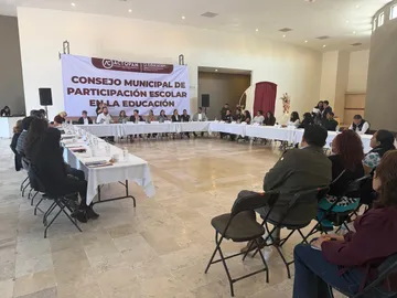 IHE fortalece participación de familias y municipios en escuelas