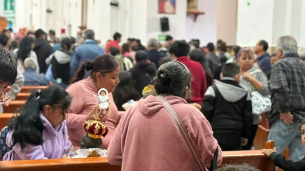 Vestimenta del Niño Dios reabre debate religioso en el Día de la Candelaria