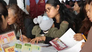 Sebiso habilitó el 20 de agosto como fecha límite para que beneficiarios rezagados de Bienestar y Desarrollo y Madres Trabajadoras recojan su tarjeta en Pachuca.