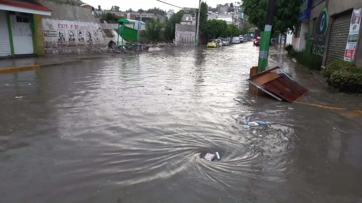 Desalojan zona centro de Tula y localidades por nueva alerta de inundación