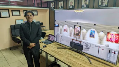 Su colegiatura ya está cubierta, pero el viaje aún necesita apoyo. Conoce la historia del estudiante hidalguense que va rumbo a China.