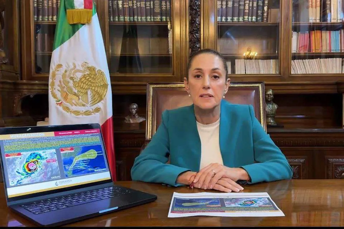 Claudia Sheinbaum alerta a Yucatán sobre el Huracán Milton de categoría 5