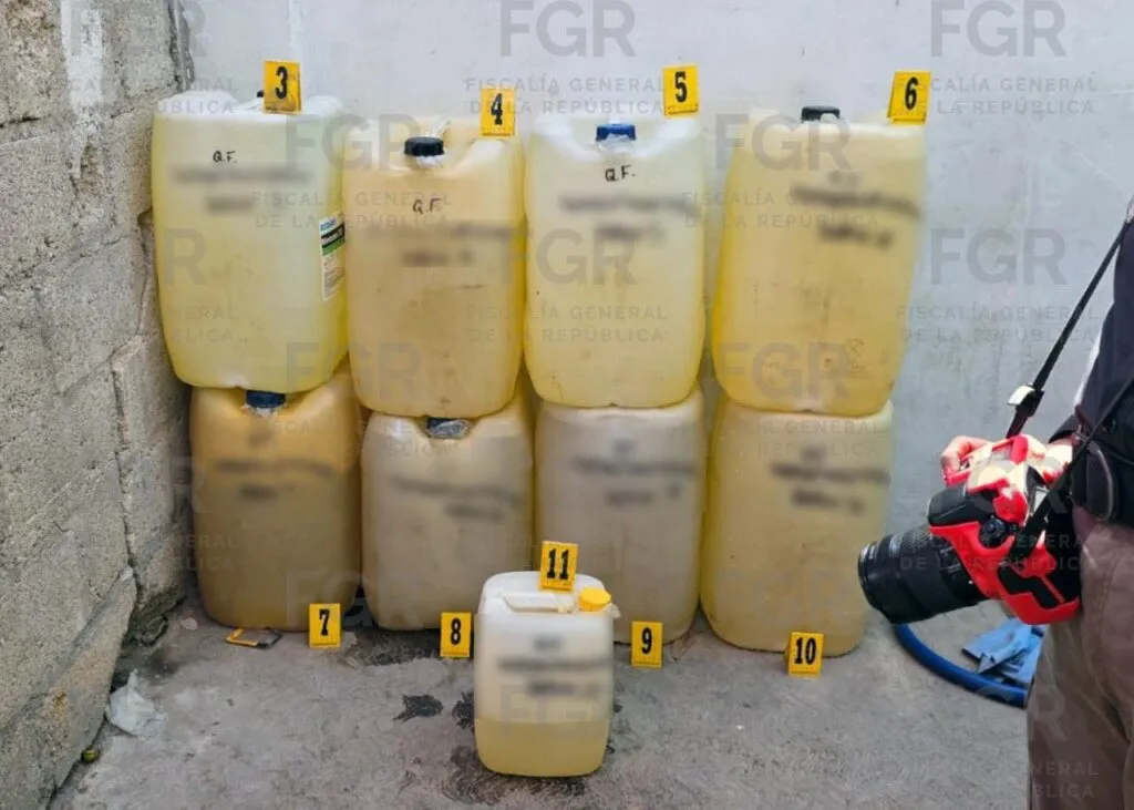 FGR asegura más de 300 litros de hidrocarburo en Tula