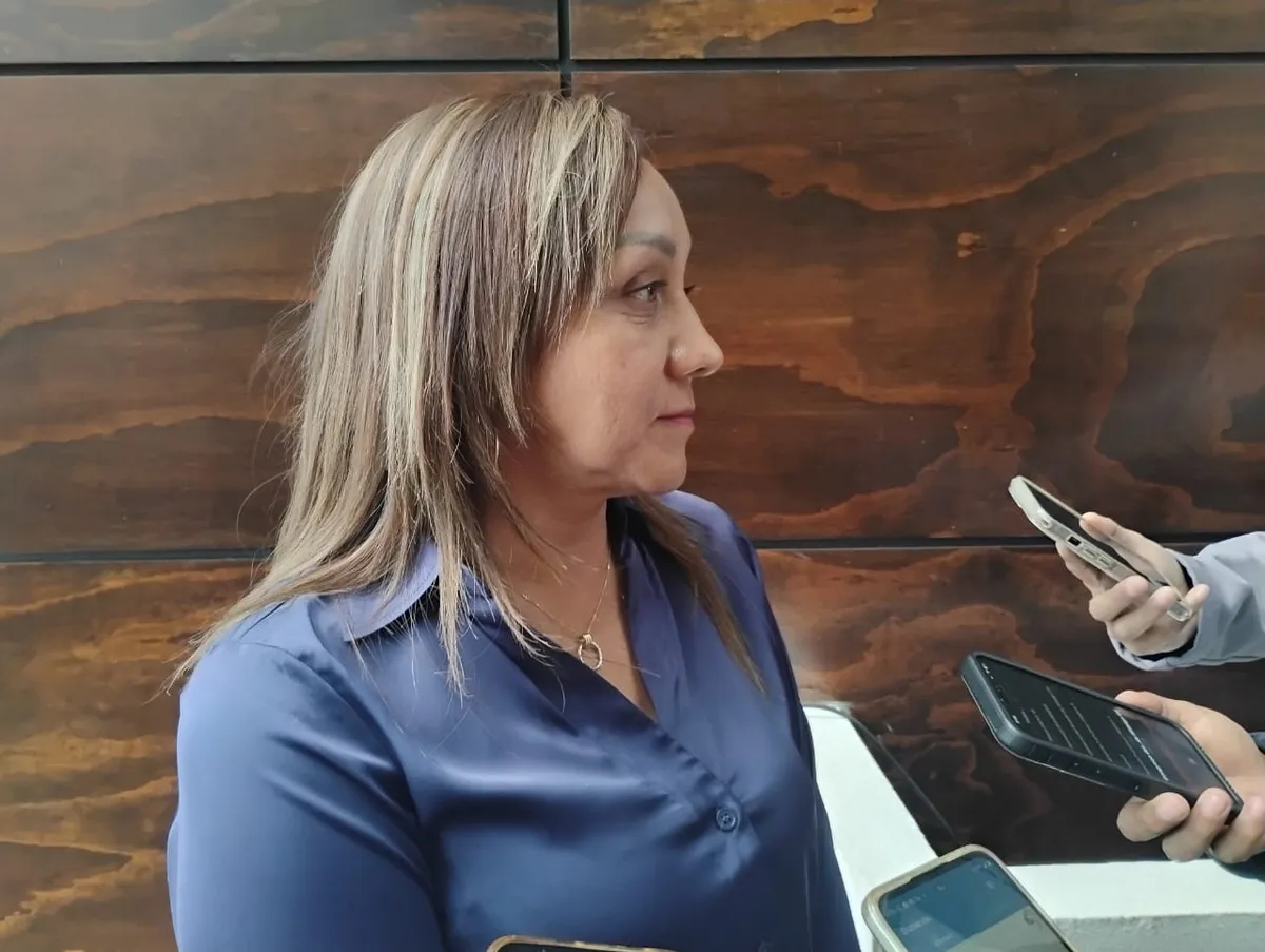 Alcaldesa de Ajacuba acusa campaña anticipada de regidores y bloqueo al presupuesto 2026