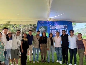 Jóvenes participan en campamento ambiental en Hidalgo.