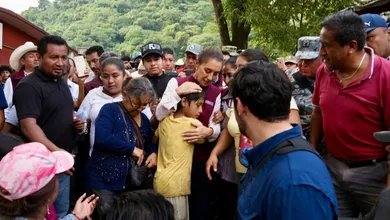 “No están solos”: Sheinbaum recorre comunidades de Hidalgo y supervisa apoyos tras las afectaciones recientes.