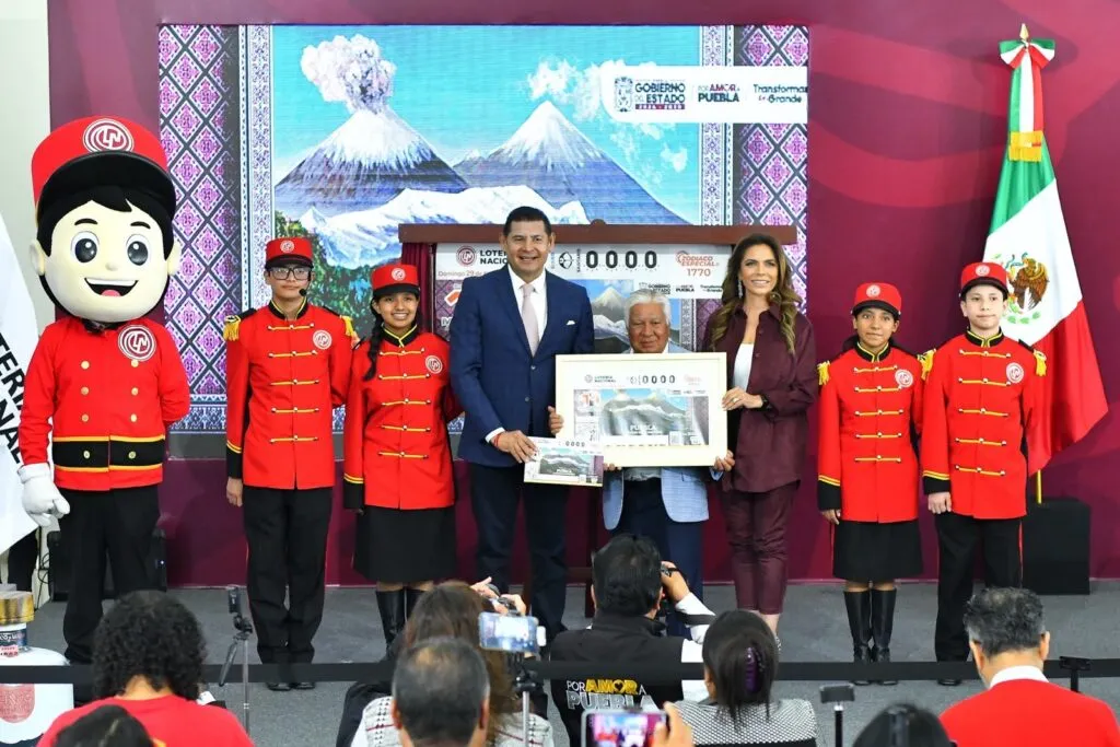 Montañas de Puebla protagonizan nuevo billete de Lotería Nacional