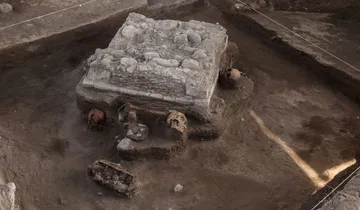Altar descubierto en Zona arqueoógica de Tua
