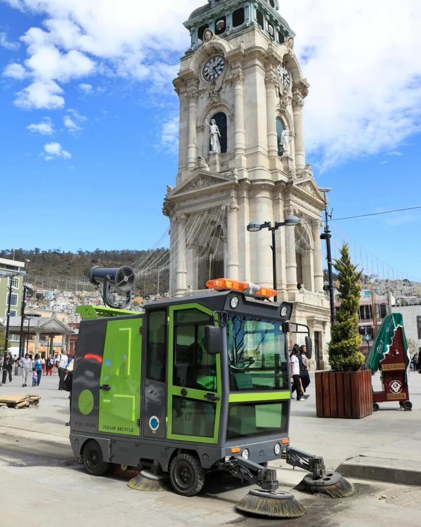 Nuevas barredoras eléctricas comienzan a operar en Pachuca