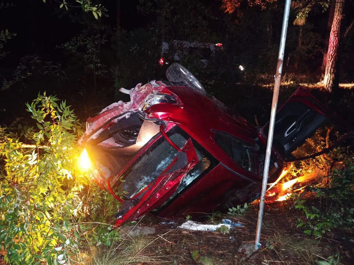 Joven resulta lesionado en accidente vehicular en Huasca